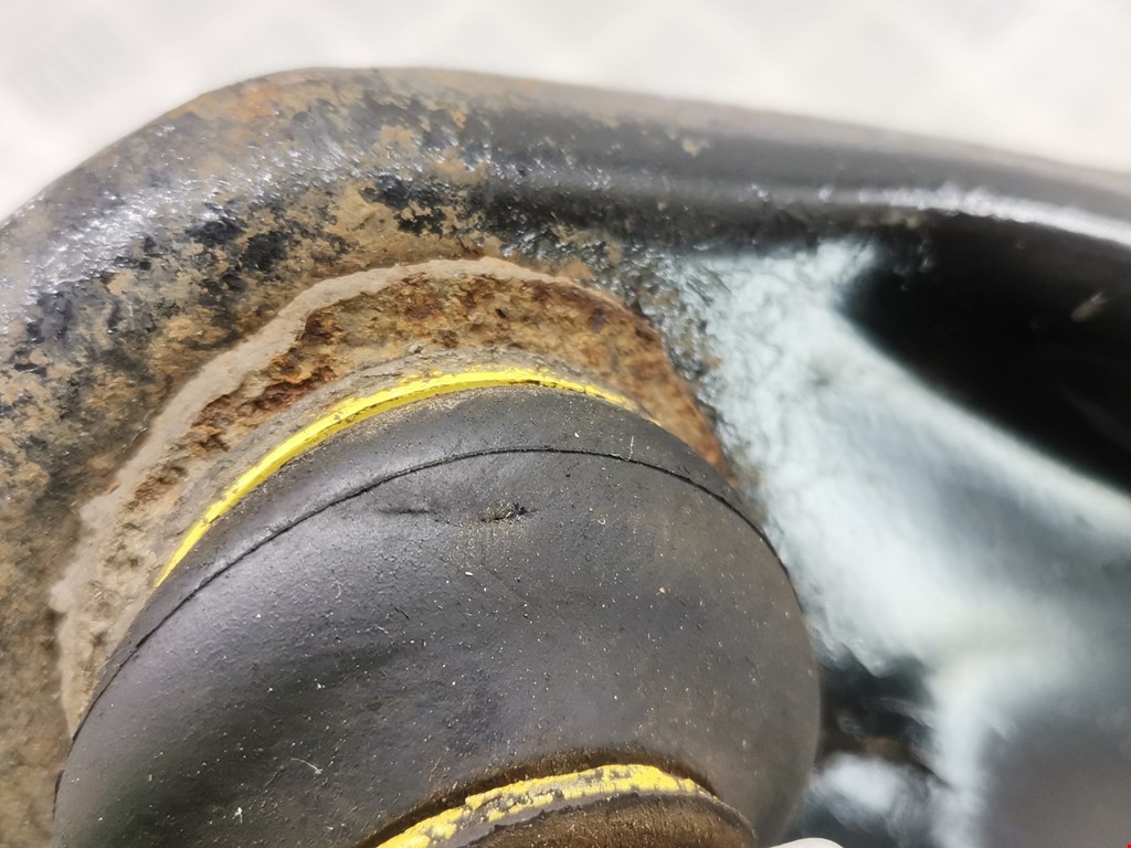 Рычаг передний левый DACIA Logan I 2006-2012