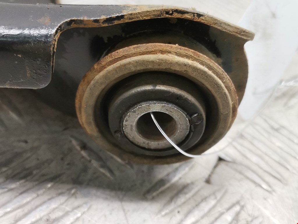 Рычаг передний левый DACIA Logan I 2006-2012