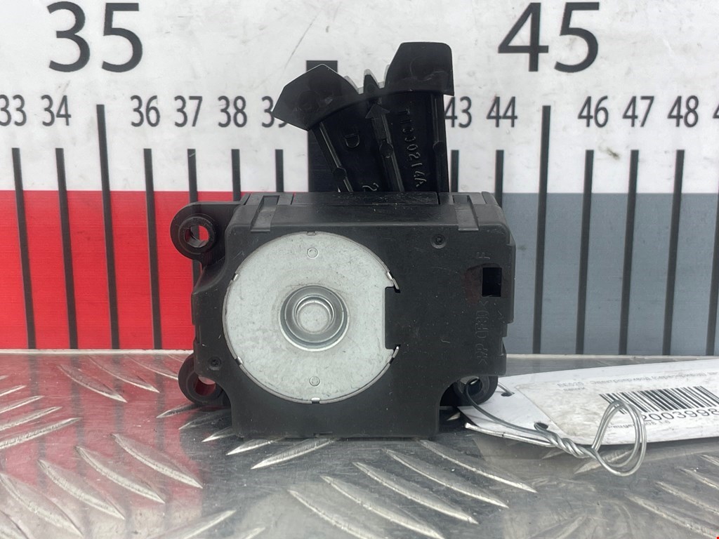 Моторчик заслонки печки PEUGEOT 308 2007-2015