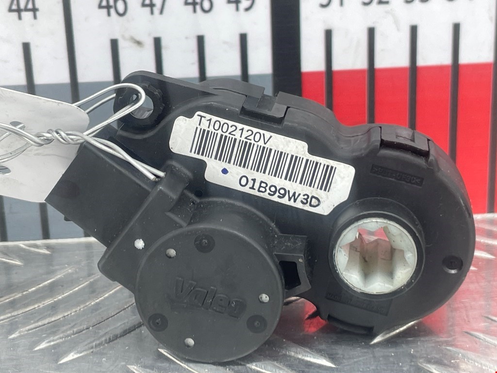 Моторчик заслонки печки PEUGEOT 308 2007-2015