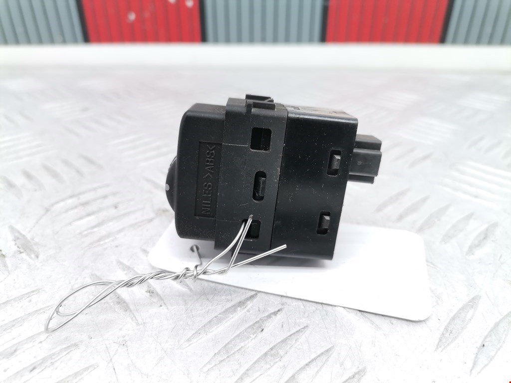 Кнопка корректора фар NISSAN Micra K12 2003-2010