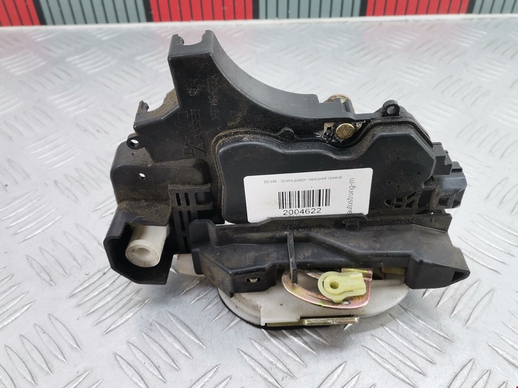 Замок двери передней правой MITSUBISHI Colt Z3 2003-2012