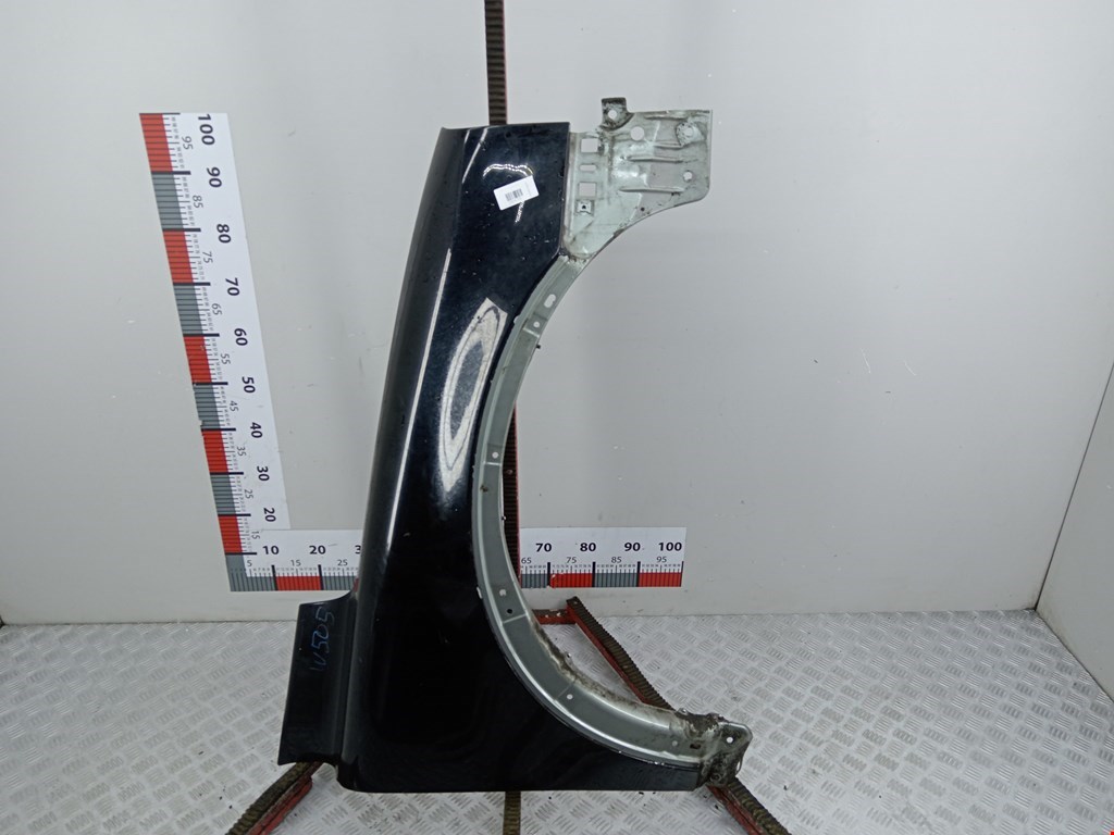 Крыло переднее правое VOLVO XC90 2002-2014