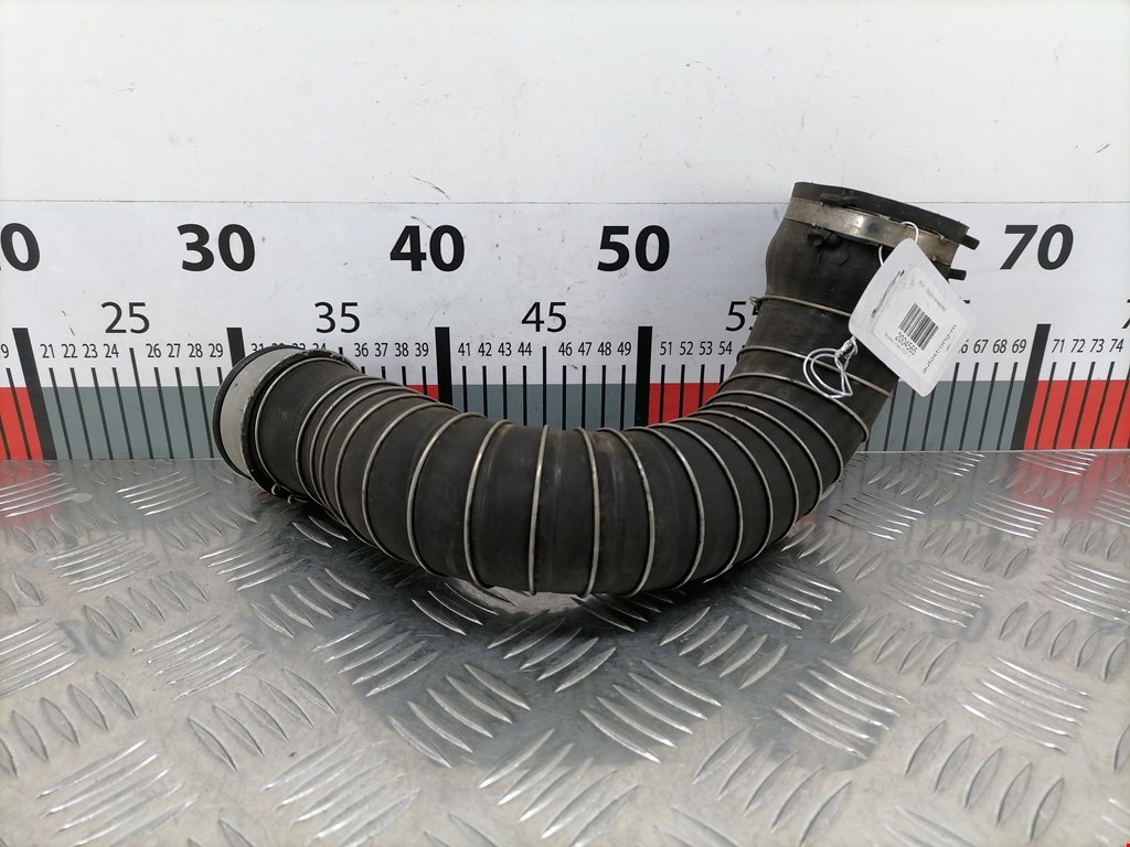 Патрубок интеркулера MERCEDES-BENZ C-Class C-klasse W204 2007-2015