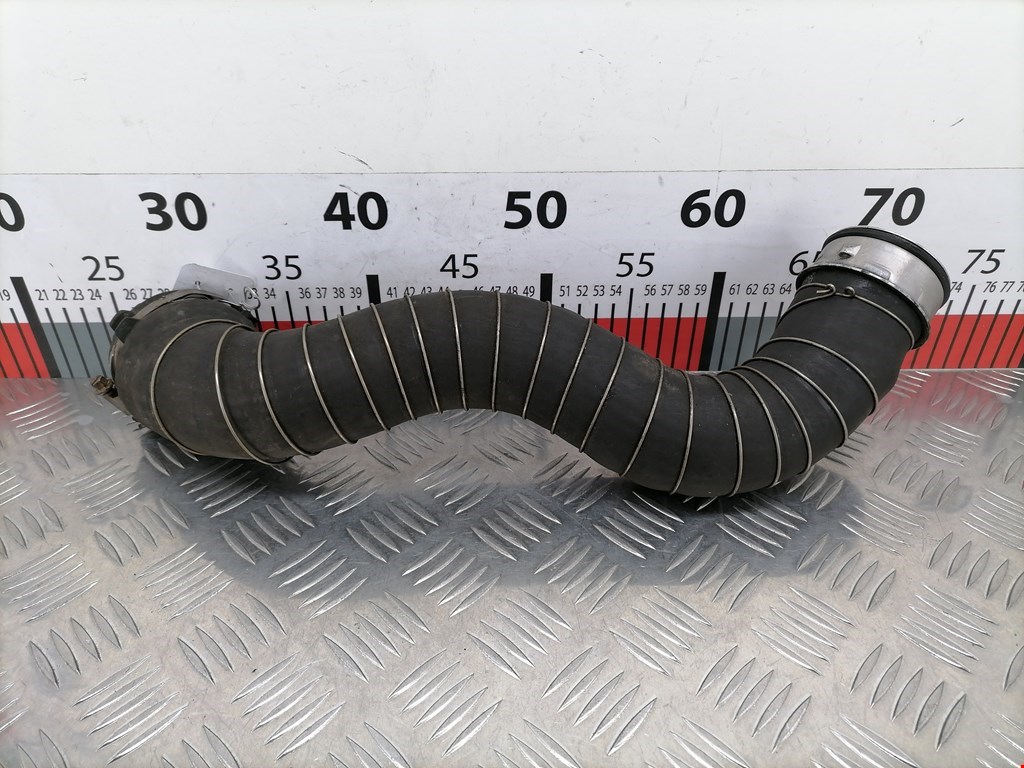 Патрубок интеркулера MERCEDES-BENZ C-Class C-klasse W204 2007-2015