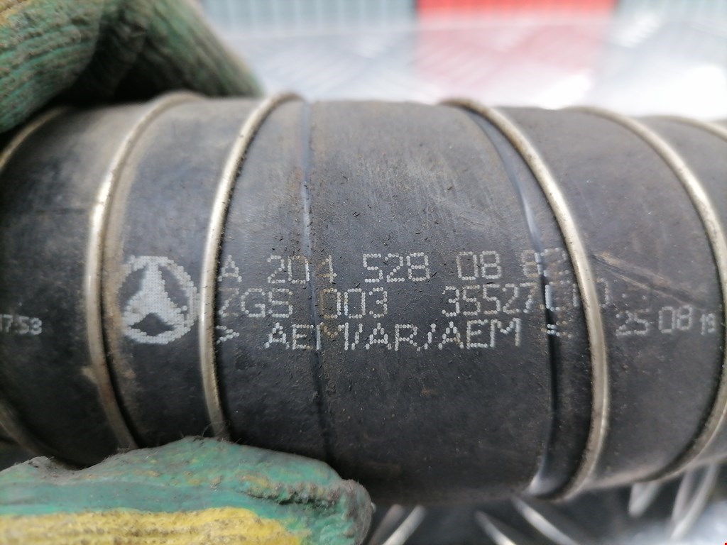 Патрубок интеркулера MERCEDES-BENZ C-Class C-klasse W204 2007-2015