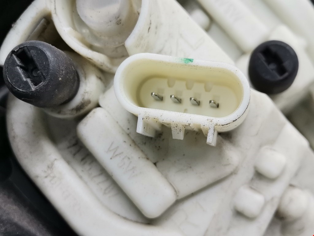 Фонарь задний правый OPEL Astra J 2009-2017