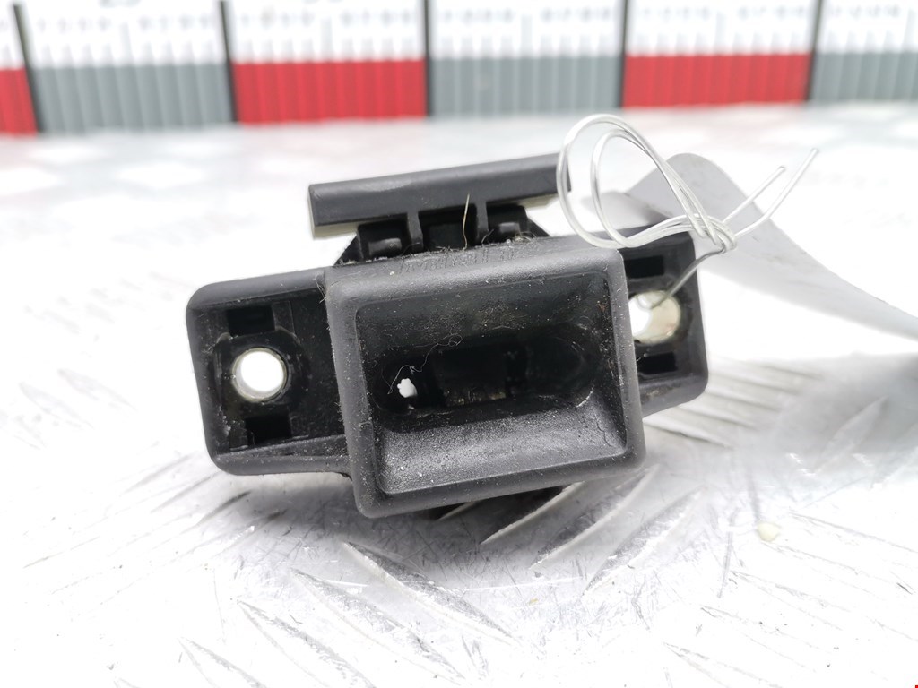 Замок багажника (крышки двери) RENAULT Twingo 1993-2007