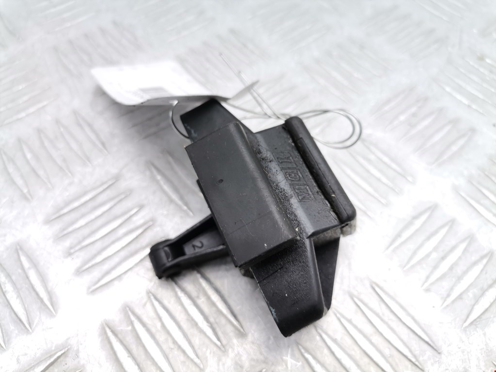 Замок багажника (крышки двери) RENAULT Twingo 1993-2007