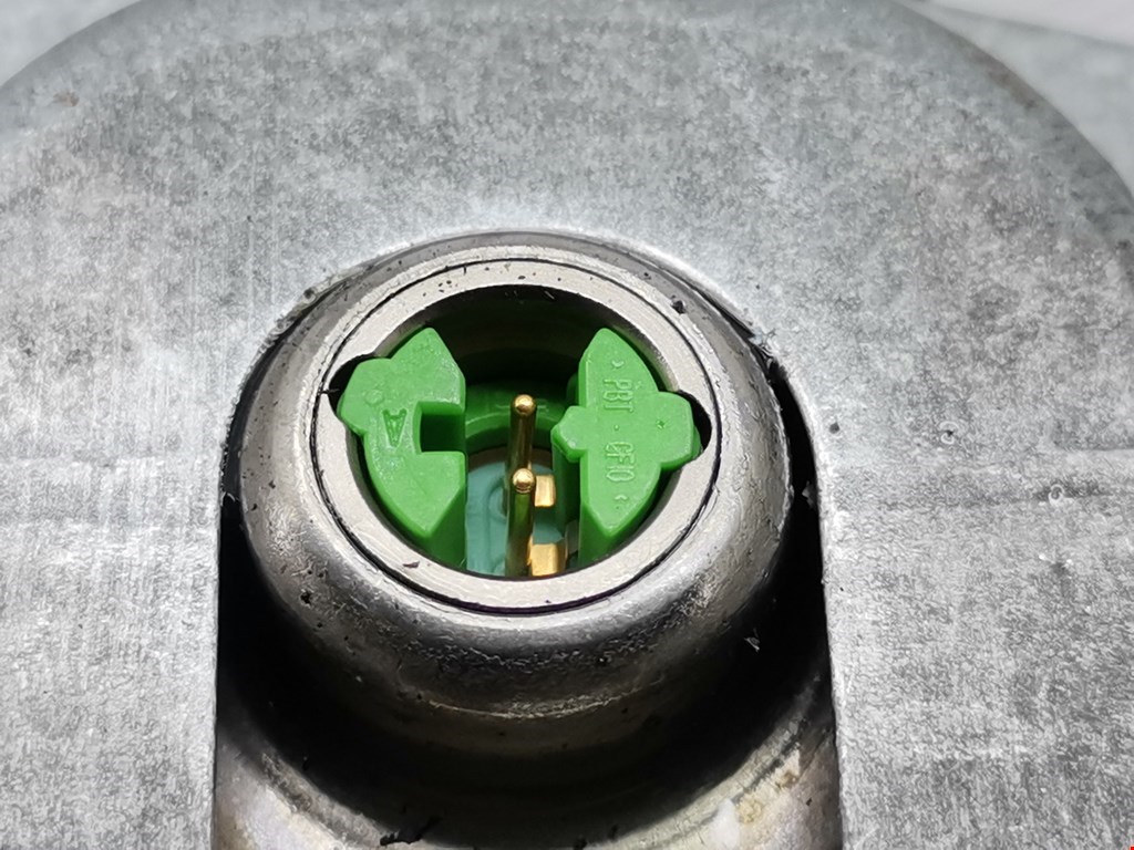 Подушка безопасности пассажирская (в торпедо) MERCEDES-BENZ E-Class W211, S211 2002-2009