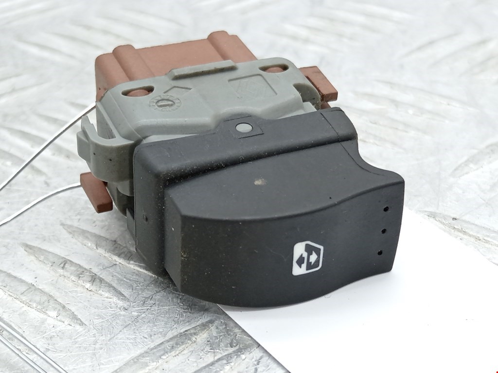 Кнопка стеклоподъемника RENAULT Espace 2003-2014