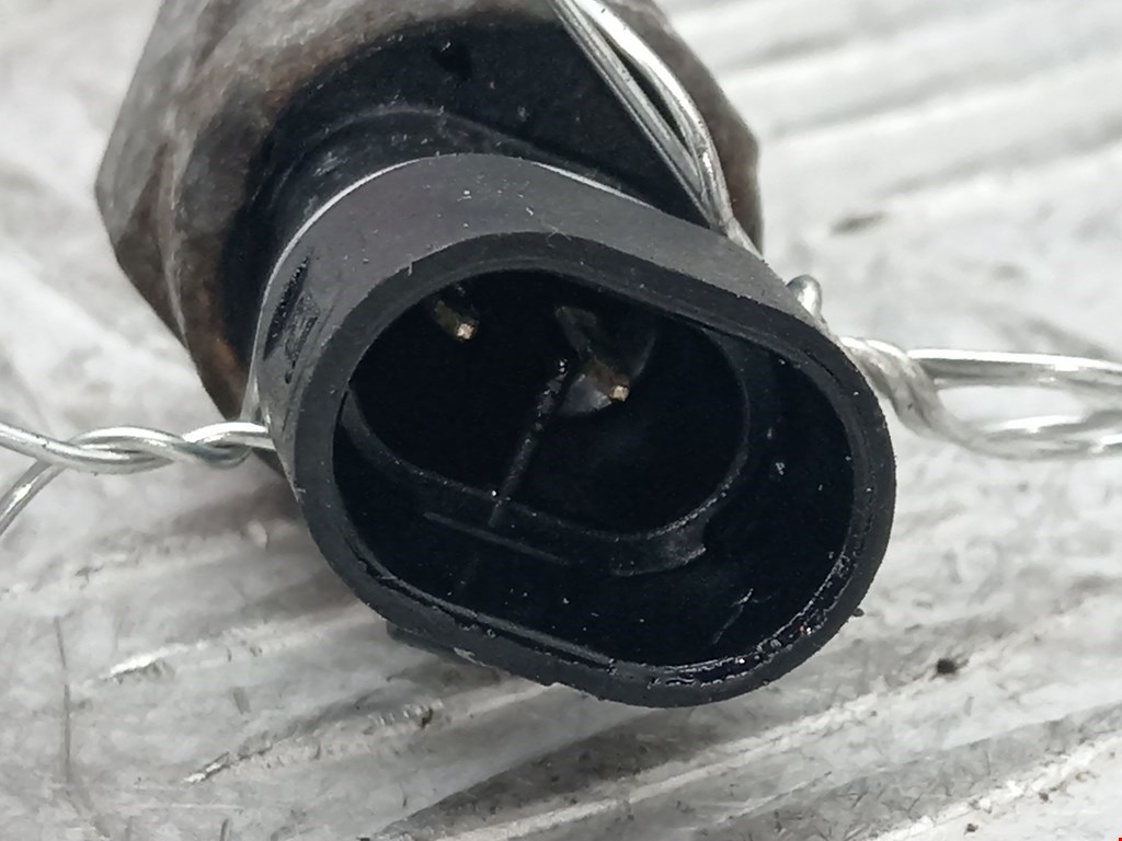 Датчик включения заднего хода OPEL Zafira B 2005-2012