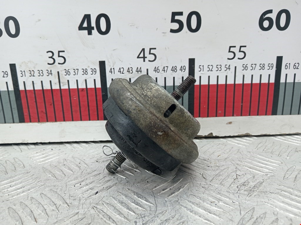 Подушка (опора) крепления двигателя Opel Omega B (1994-2004)