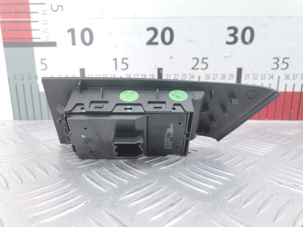 Блок управления стеклоподъемниками OPEL Astra J 2009-2017