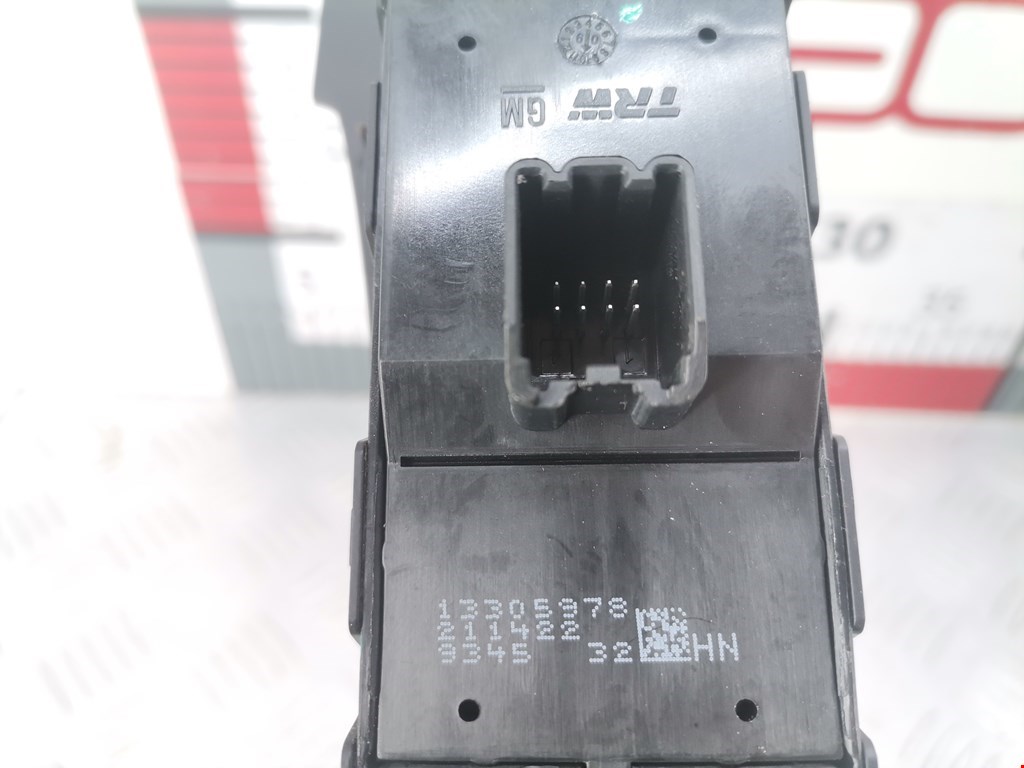 Блок управления стеклоподъемниками OPEL Astra J 2009-2017