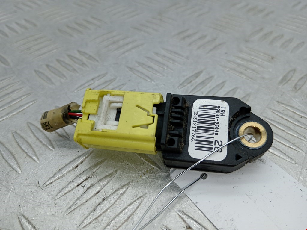 Датчик AIR BAG (подушек безопасности) TOYOTA Avensis 2009-2015