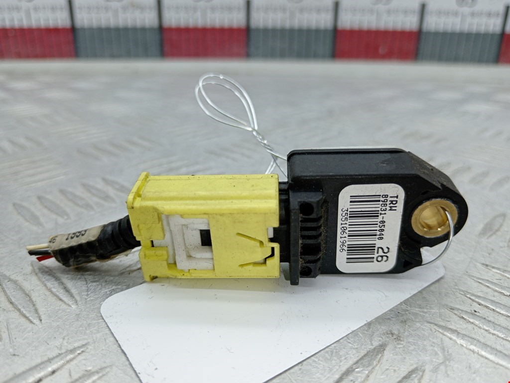 Датчик AIR BAG (подушек безопасности) TOYOTA Avensis 2009-2015