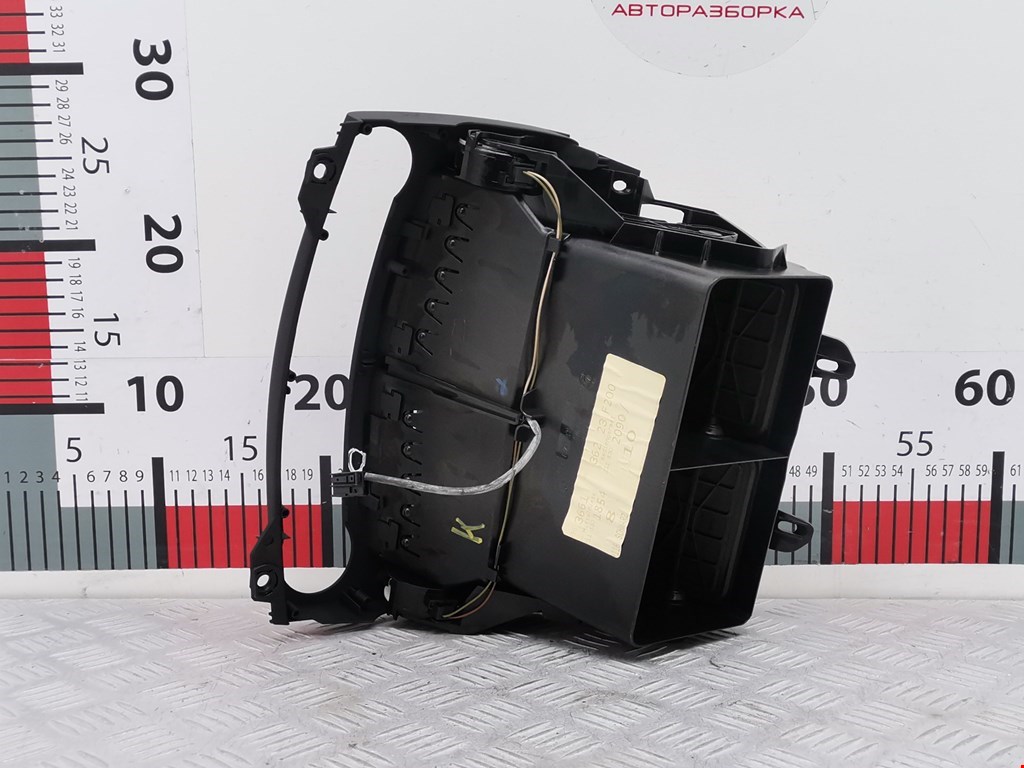 Дефлектор воздушный MERCEDES-BENZ E-Class W211, S211 2002-2009