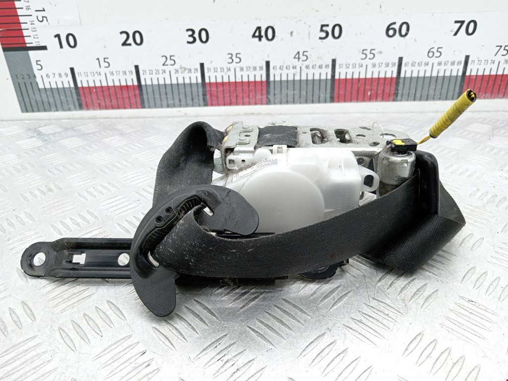 Ремень безопасности передний левый TOYOTA Avensis 2009-2015