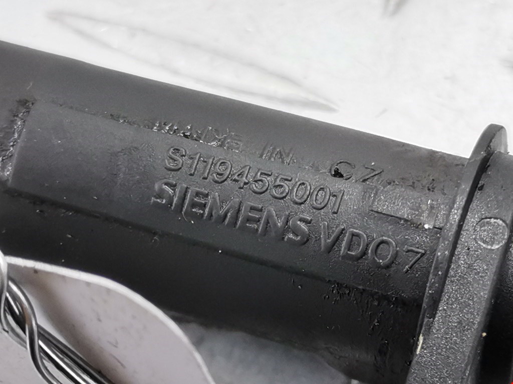 Датчик положения коленвала RENAULT Megane II 2002-2009