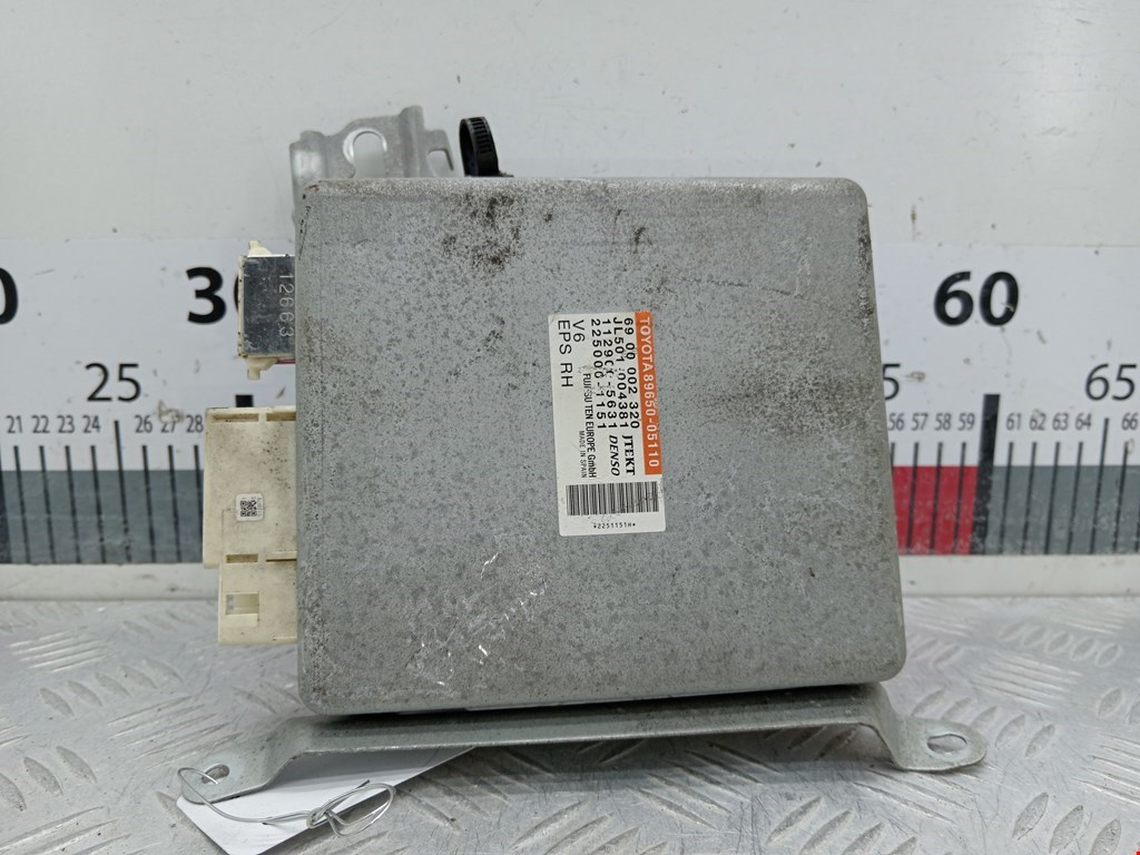 Блок управления электроусилителем TOYOTA Avensis 2009-2015