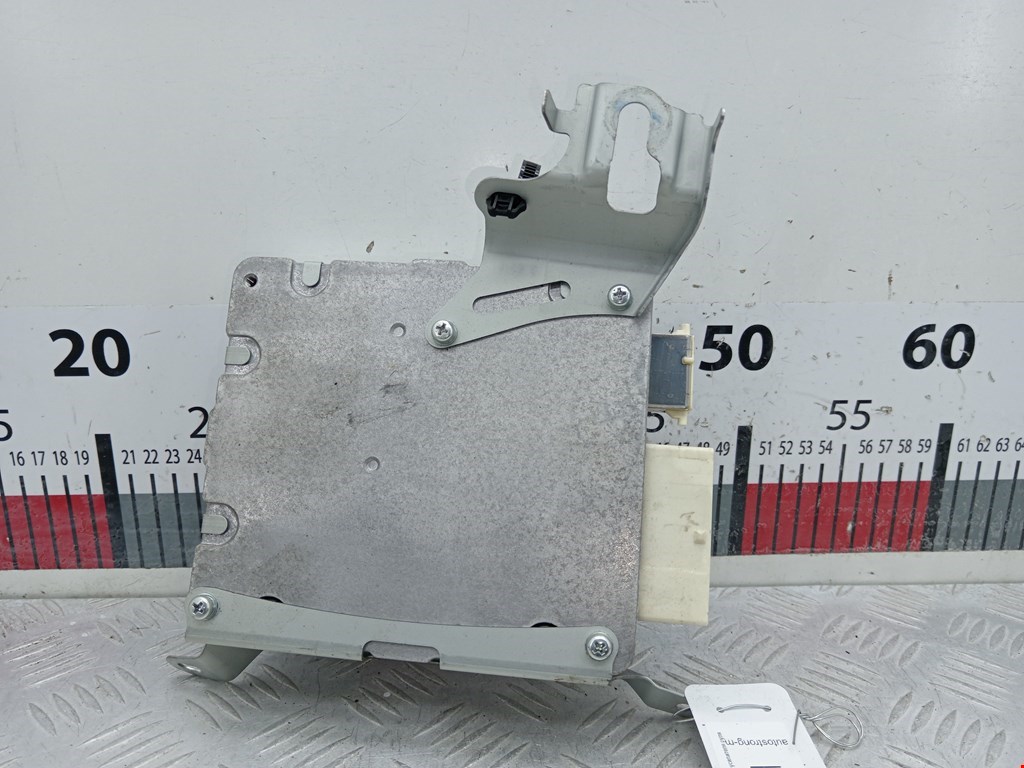 Блок управления электроусилителем TOYOTA Avensis 2009-2015