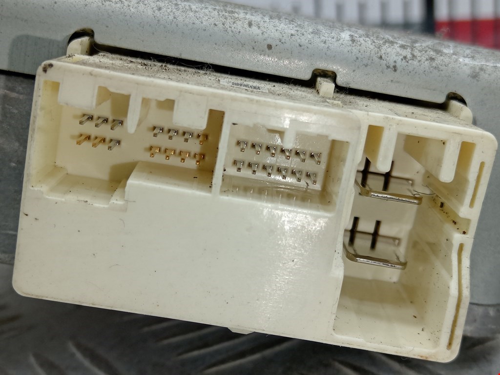 Блок управления электроусилителем TOYOTA Avensis 2009-2015