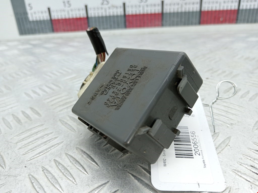 Блок комфорта TOYOTA Avensis 2009-2015