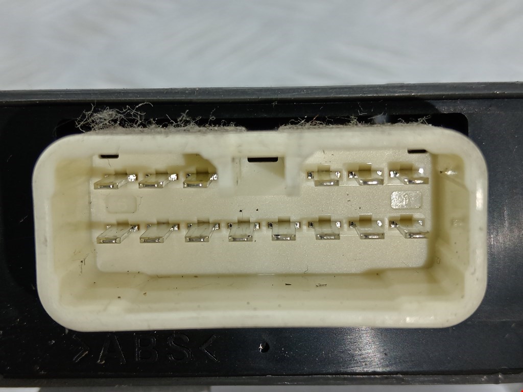 Блок комфорта TOYOTA Avensis 2009-2015