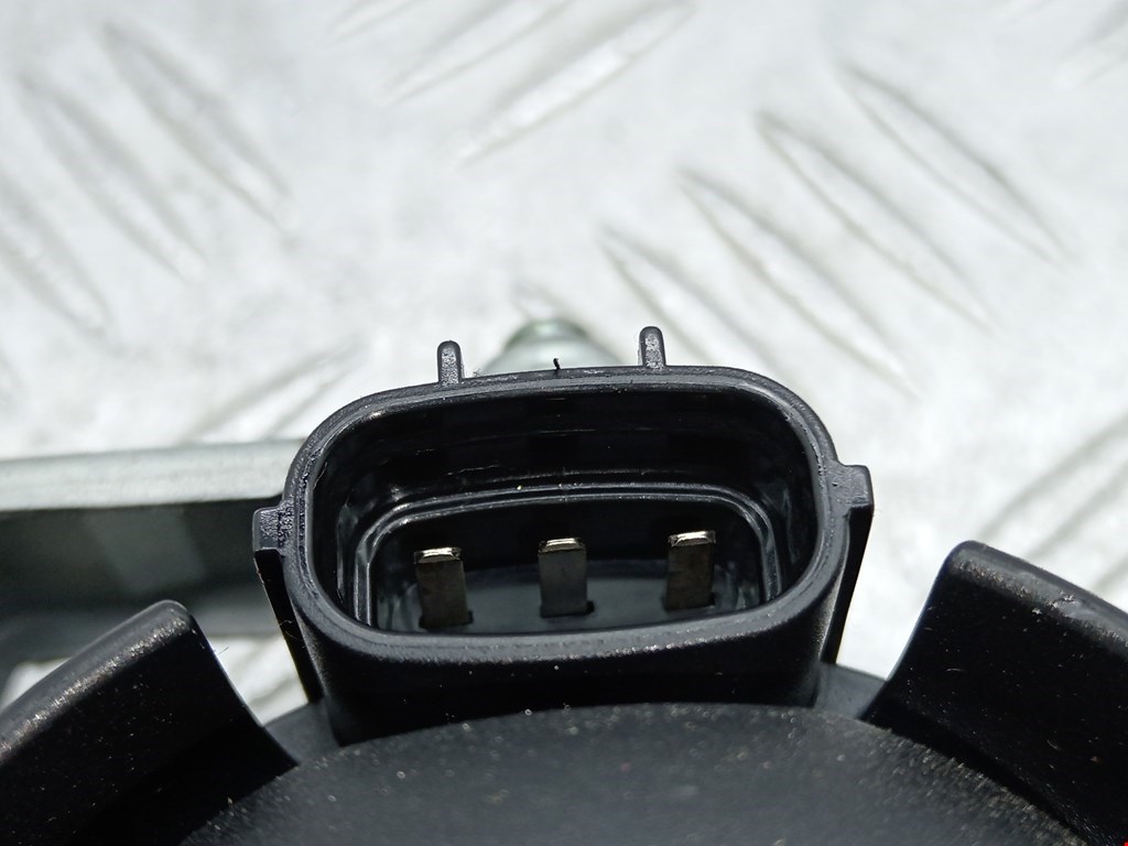 Сигнал звуковой (гудок клаксон) TOYOTA Avensis 2009-2015