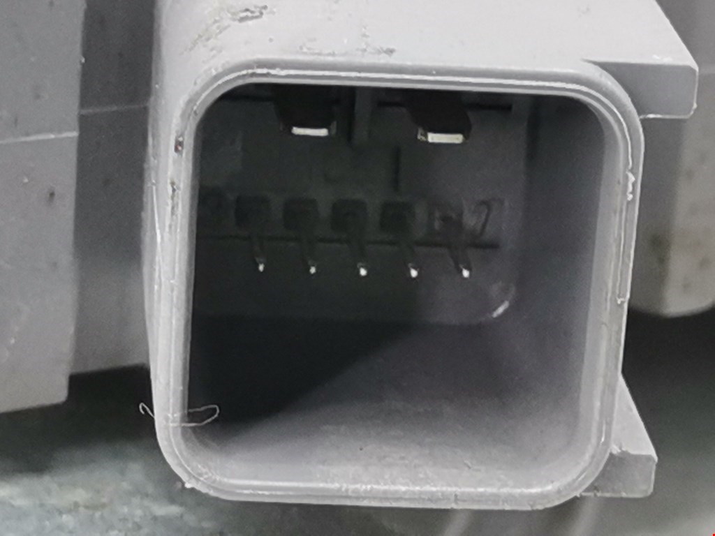 Стеклоподъемник задний левый OPEL Astra J 2009-2017