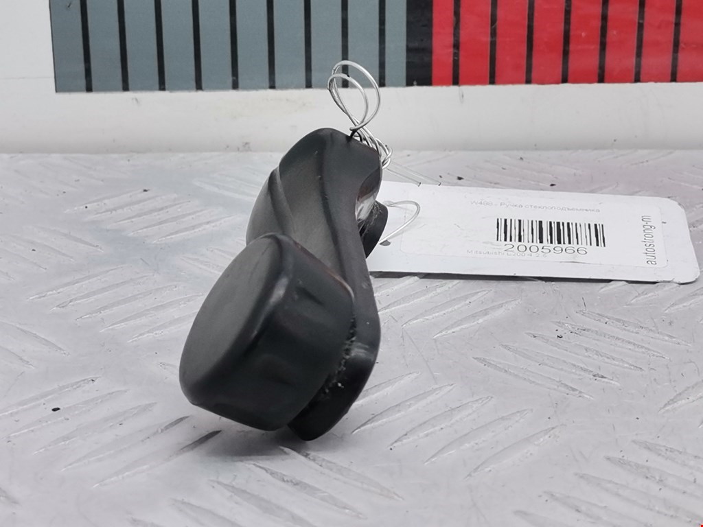 Ручка стеклоподъемника MITSUBISHI L200 KB 2006-2015