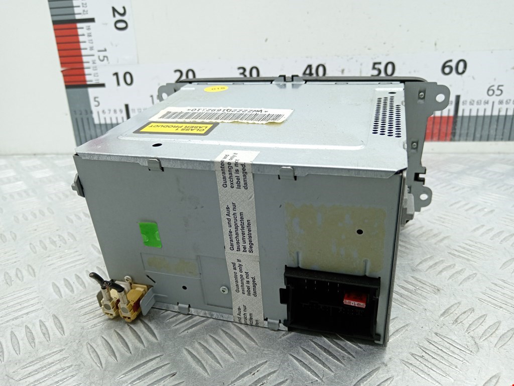 Магнитола VOLKSWAGEN Golf V 2003-2009