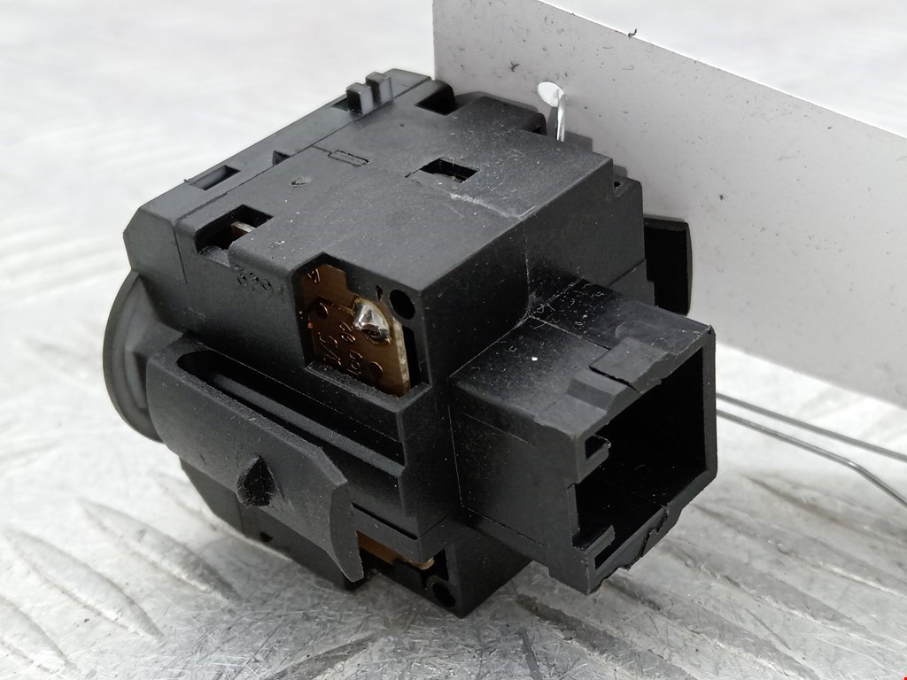 Козырек солнцезащитный VOLKSWAGEN Golf V 2003-2009