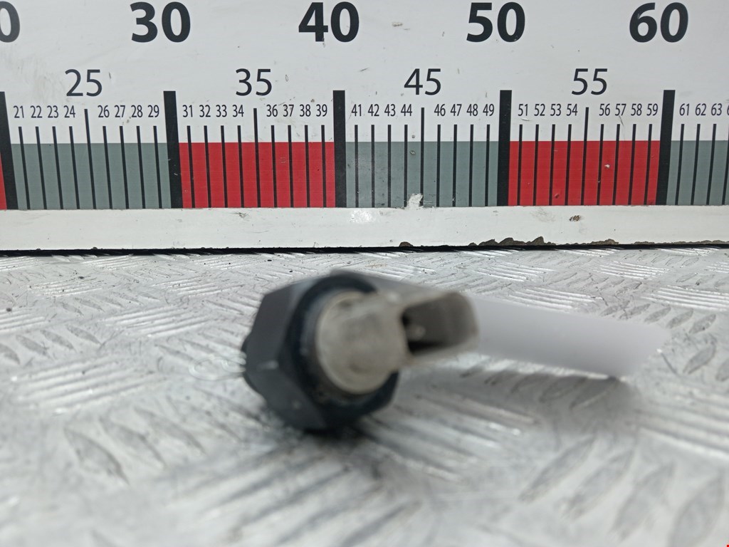 Датчик включения заднего хода HYUNDAI i30 2007-2012