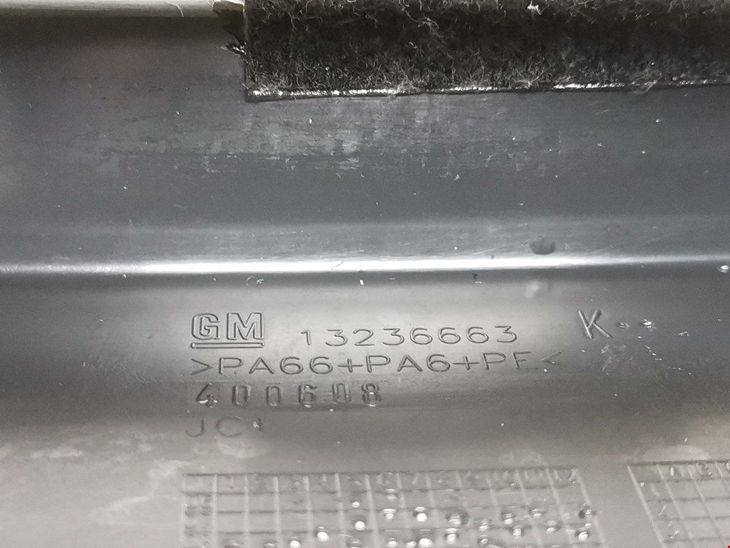 Кожух рулевой колонки OPEL Astra H/Family 2004-2015