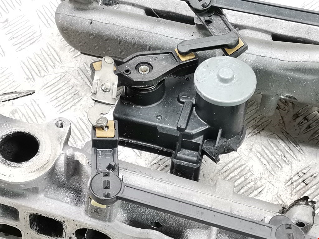 Коллектор впускной JEEP Grand Cherokee WK 2004-2010