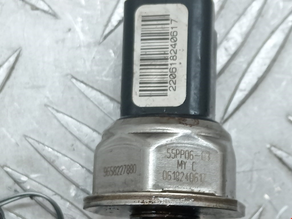 Датчик давления топлива FORD Mondeo IV 2007-2015