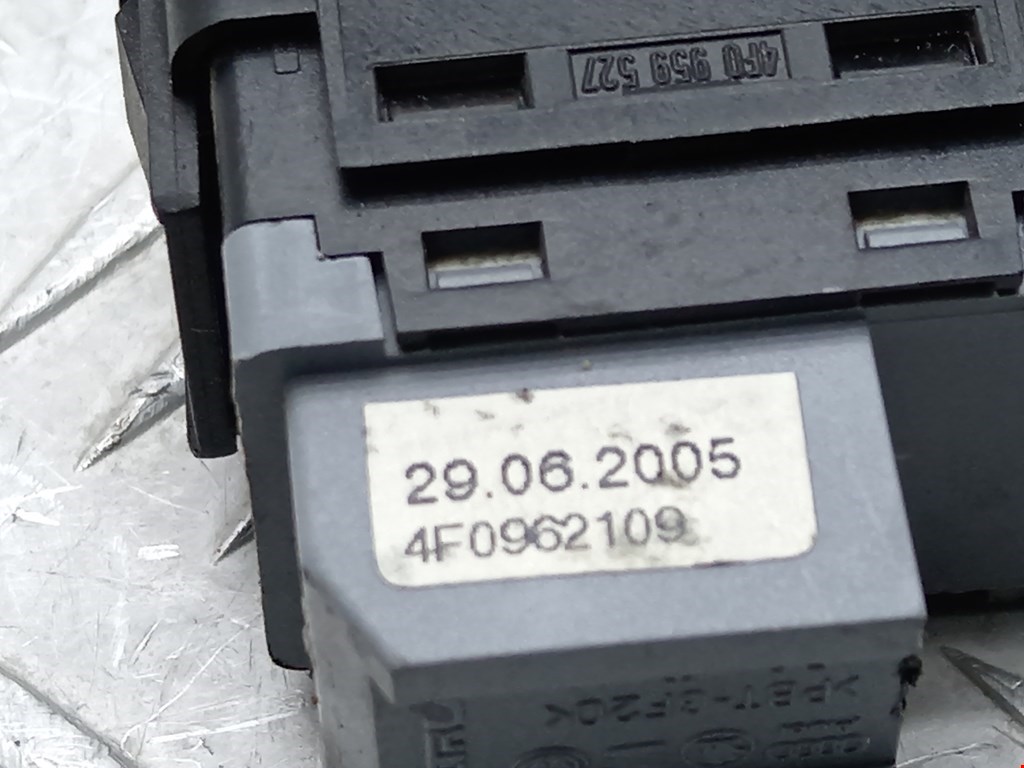 Блок кнопок AUDI A6 C6 2004-2010