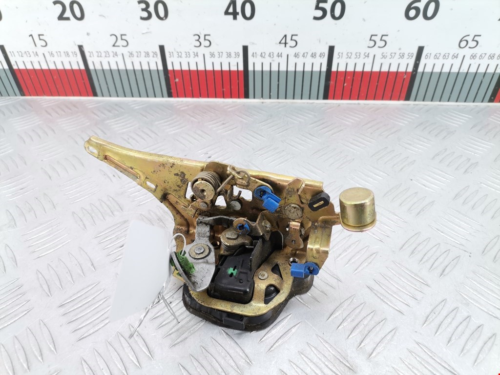 Замок двери задней левой OPEL Omega B 1994-2004