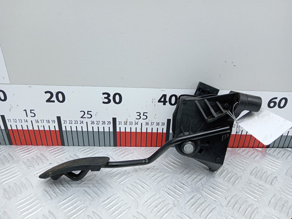 Педаль газа OPEL Astra H/Family 2004-2015