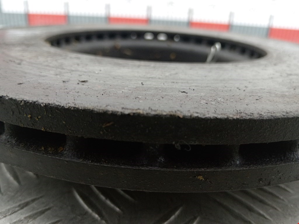 Диск тормозной передний AUDI A3 8P 2003-2013