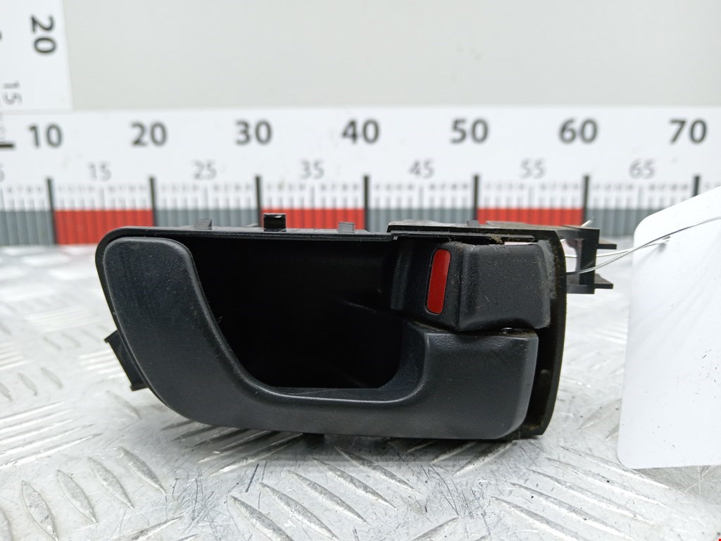 Ручка дверная передняя внутренняя правая MITSUBISHI Pajero III 2000-2006