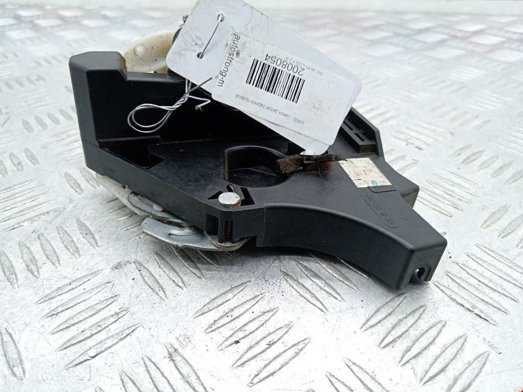 Замок двери задней правой MITSUBISHI L200 KB 2006-2015