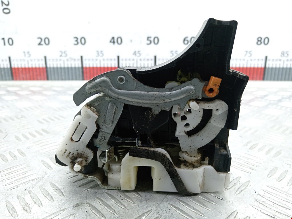 Замок двери задней правой MITSUBISHI L200 KB 2006-2015