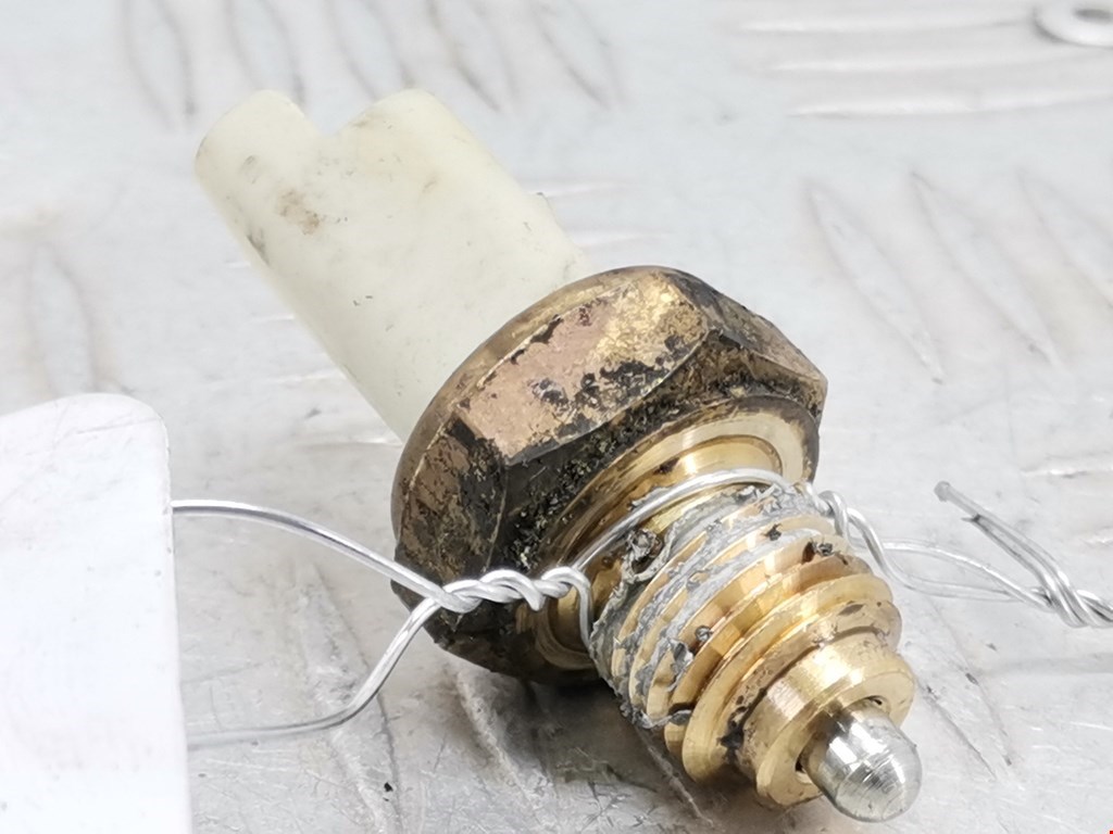 Датчик включения заднего хода PEUGEOT 307 2001-2008