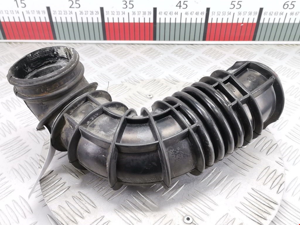 Патрубок воздушного фильтра (гофра инжектора) Ford Focus 1 (1998-2005)