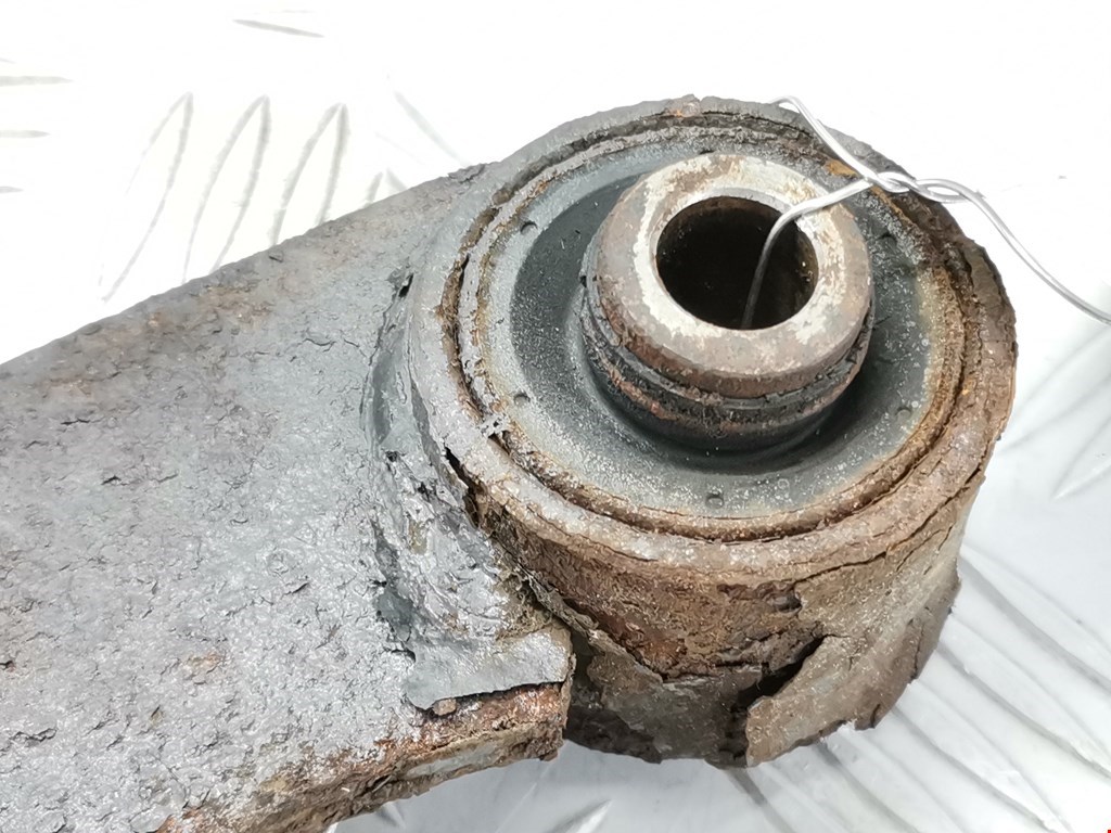 Рычаг задний правый JEEP Compass 2006-2016