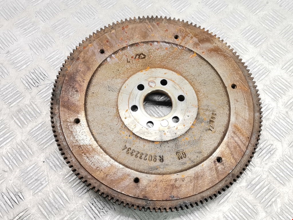 Маховик (демпфер сцепления) OPEL Corsa C 2000-2006