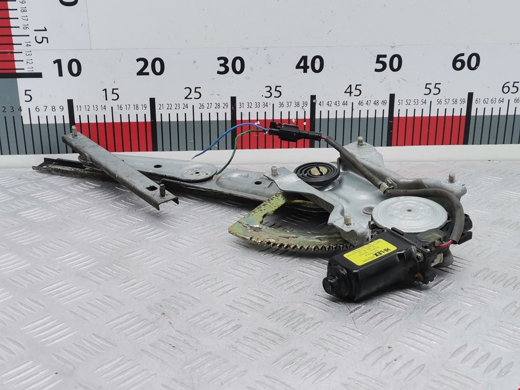 Стеклоподъемник задний правый KIA Sorento 2002-2009